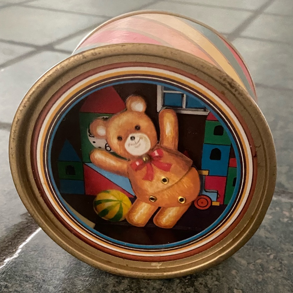 Vintagee Otagiri Dancing Bear Music Box Plays Toy Land - Picture 3 of 7